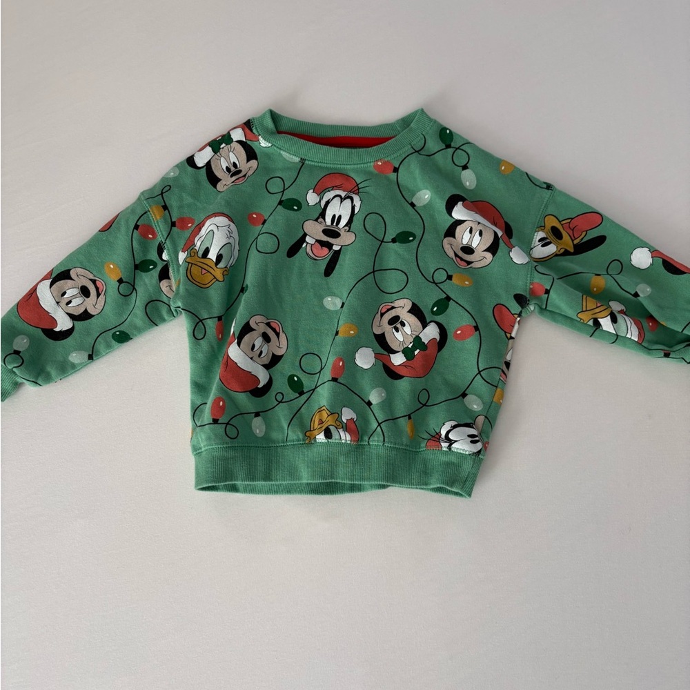 LIKE NEW Disney Mickey and Friends Christmas Holiday Crewneck Sweatshirt